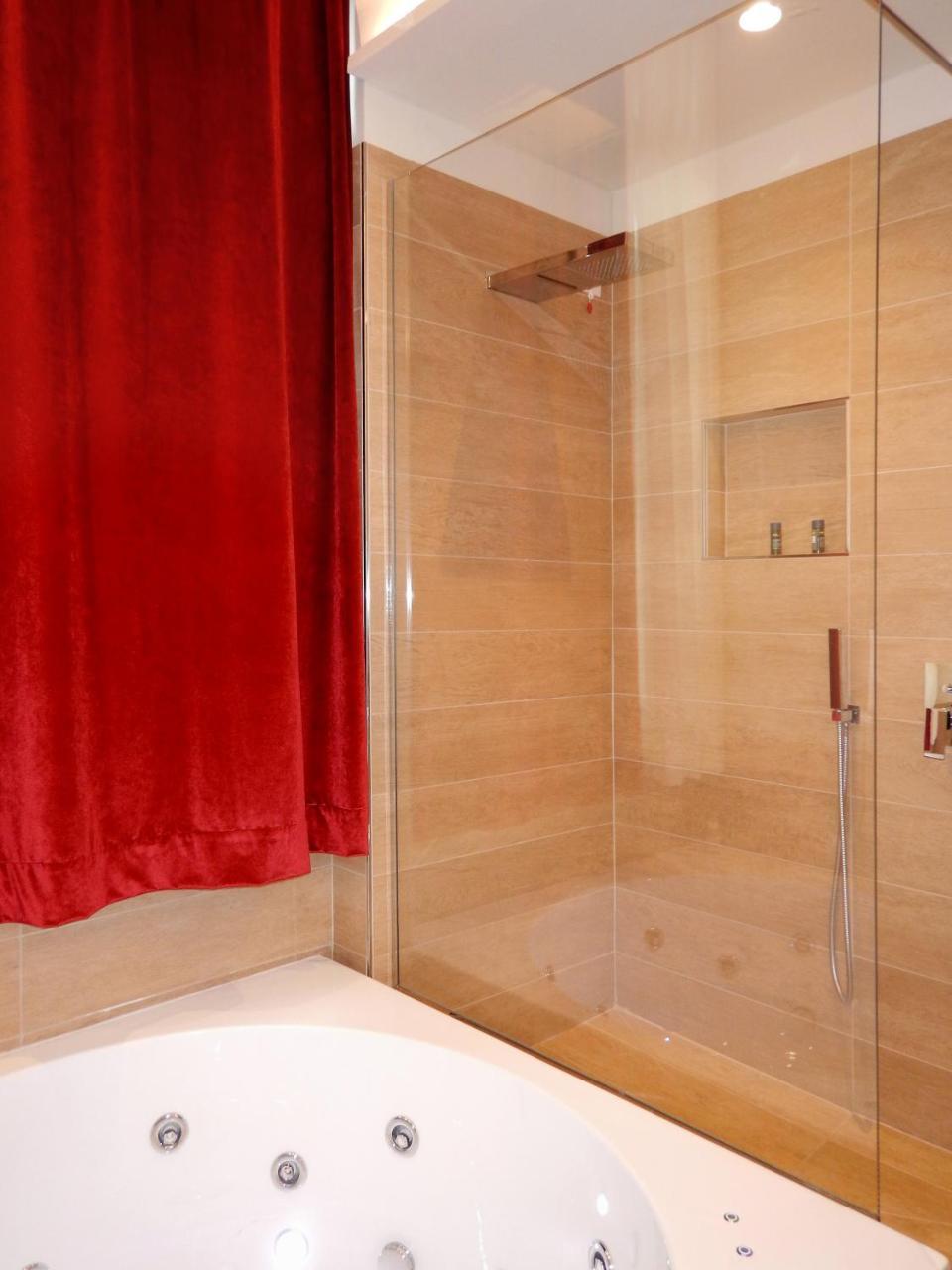 Arena Luxury Gasthuis 2*